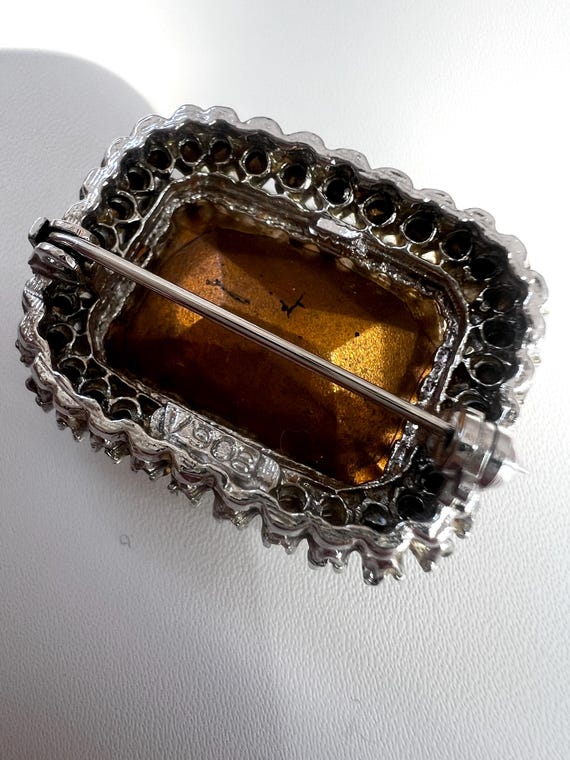 Vintage ruby red rhinestone rectangle Brooch | 19… - image 4