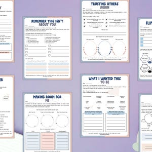 Puede incluir: Un conjunto de ocho p&aacute;ginas de diario con indicaciones y t&iacute;tulos como "Still Me, Still Worthy", "Remember This Isn't About You" y "Self-Care After Ghosting". Las p&aacute;ginas son en tonos pastel de azul, rosa y blanco.