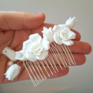 Bridal hair comb – wedding jewelry with porcelain flowers & pearls | Silver bridal comb | Bridal jewelry hair accessories for the bride White rose