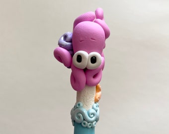 Pinky Octopus on the Beach Boye J Crochet Hook