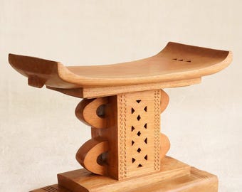 Taburete Ashanti Sakyi Dua Koro