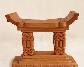 Taburete Ashanti de Nkramo Pa