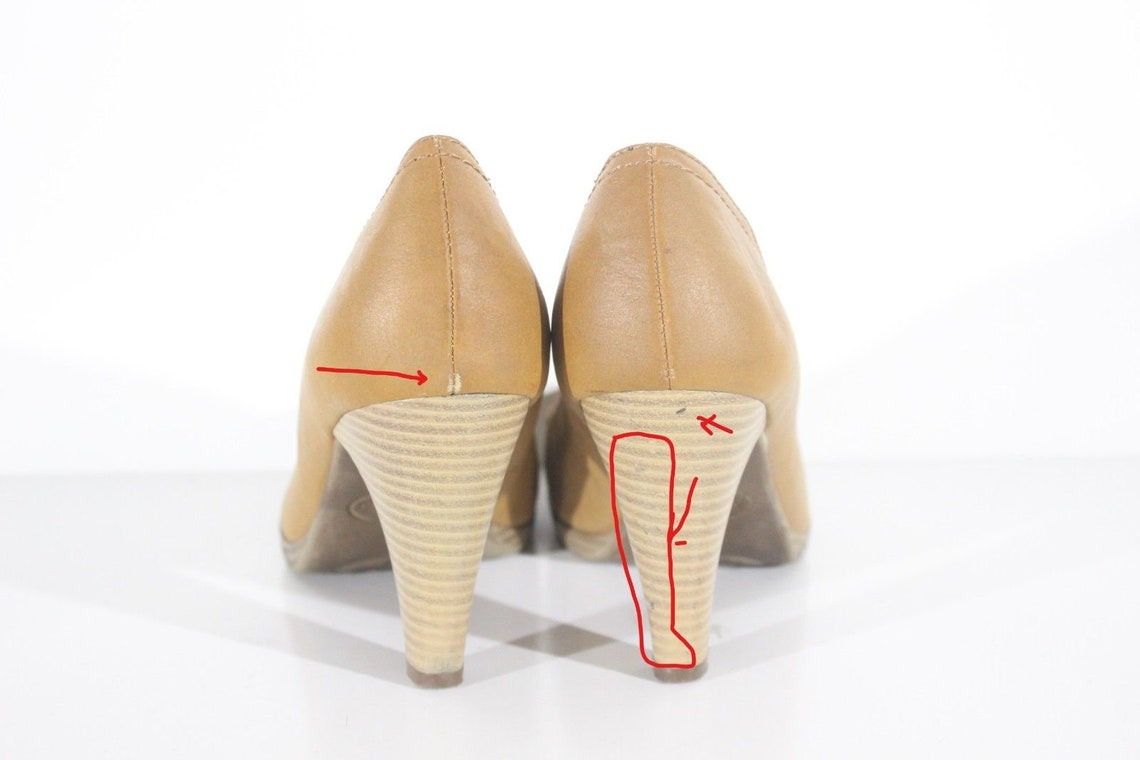 Women�s Vintage GRACELAND Camel Faux Leather Court Shoes