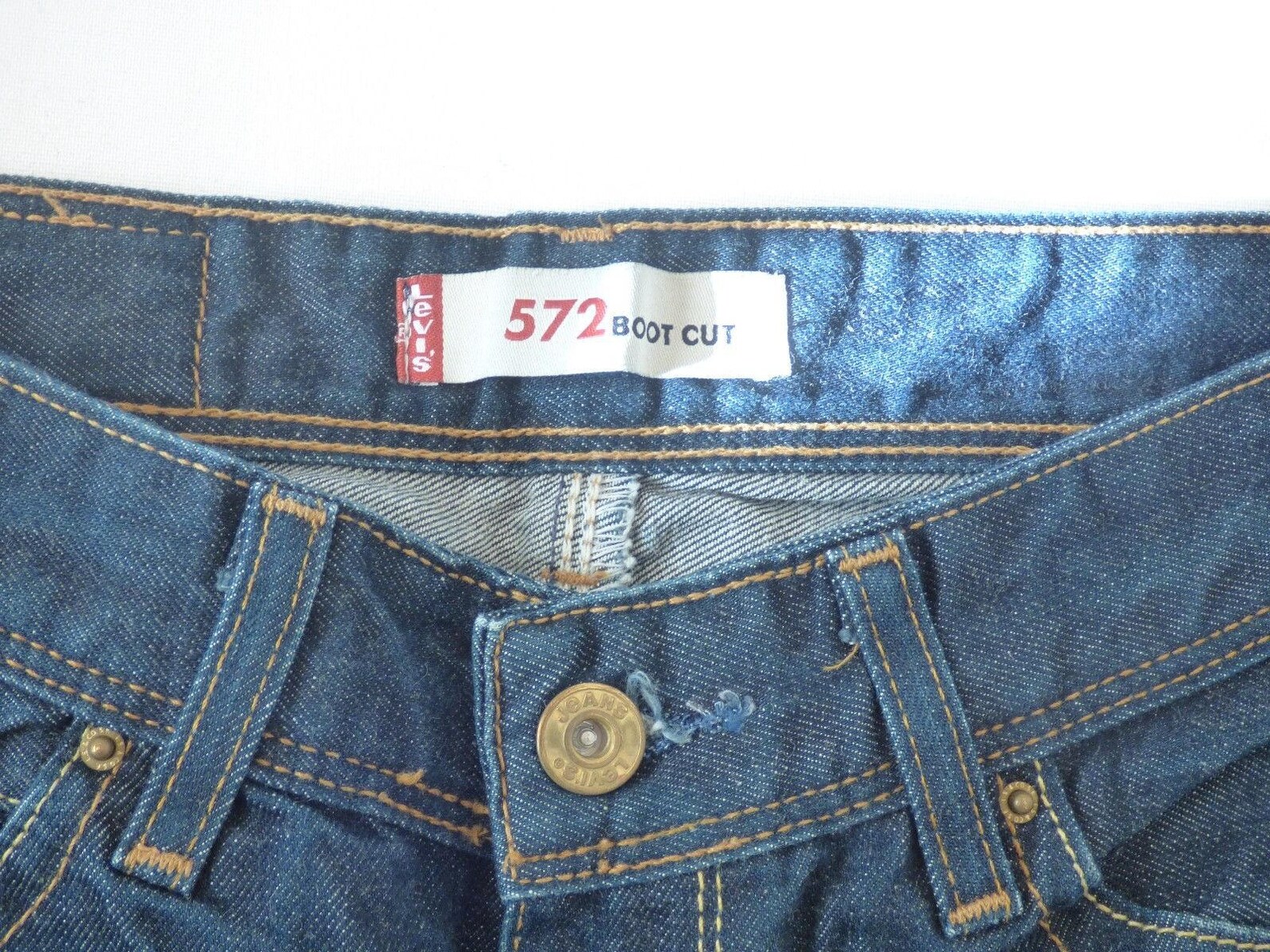 levis with zip fly