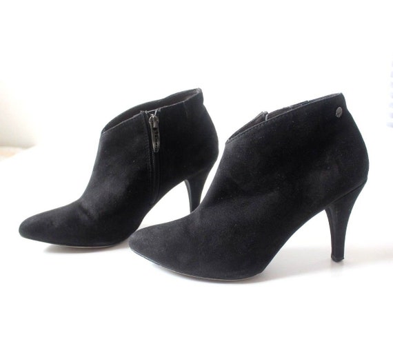 Lee stout Porto Vintage Women's TAMARIS Slim Heel Black 100% Leather Suede - Etsy