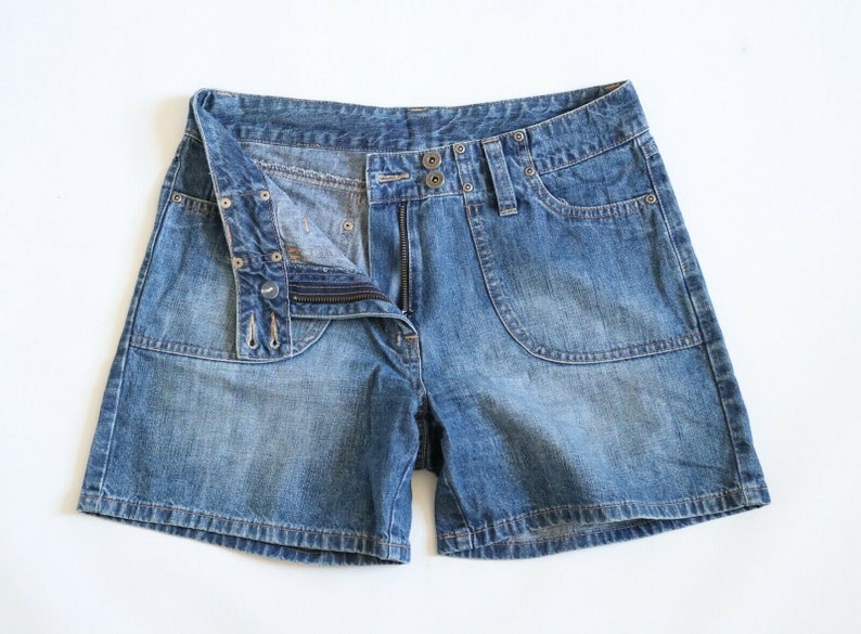 Women/'s Vintage KAPPAHL Zip Fly Blue Denim Western Cowboy Shorts Size W31 L5.5 UK12