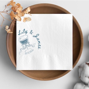 Personalized Wedding Napkins, Custom Couple Cocktail Napkins, Wedding Party Guest Towels, Modern Champagne Glass Beverage Napkins