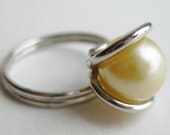 Vintage Ring 50s Beau Sterling Silver Modernist Big Pearl Ring