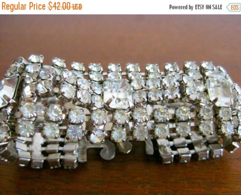 Vintage 50s 60s Silver Tone Metal & Rhinestone Link Bracelet image 2