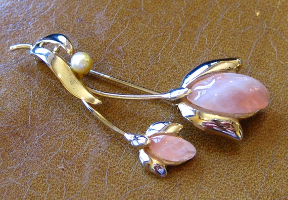 Vintage 50s 60s Gold Pink Art Glass & Pearl Flora… - image 3