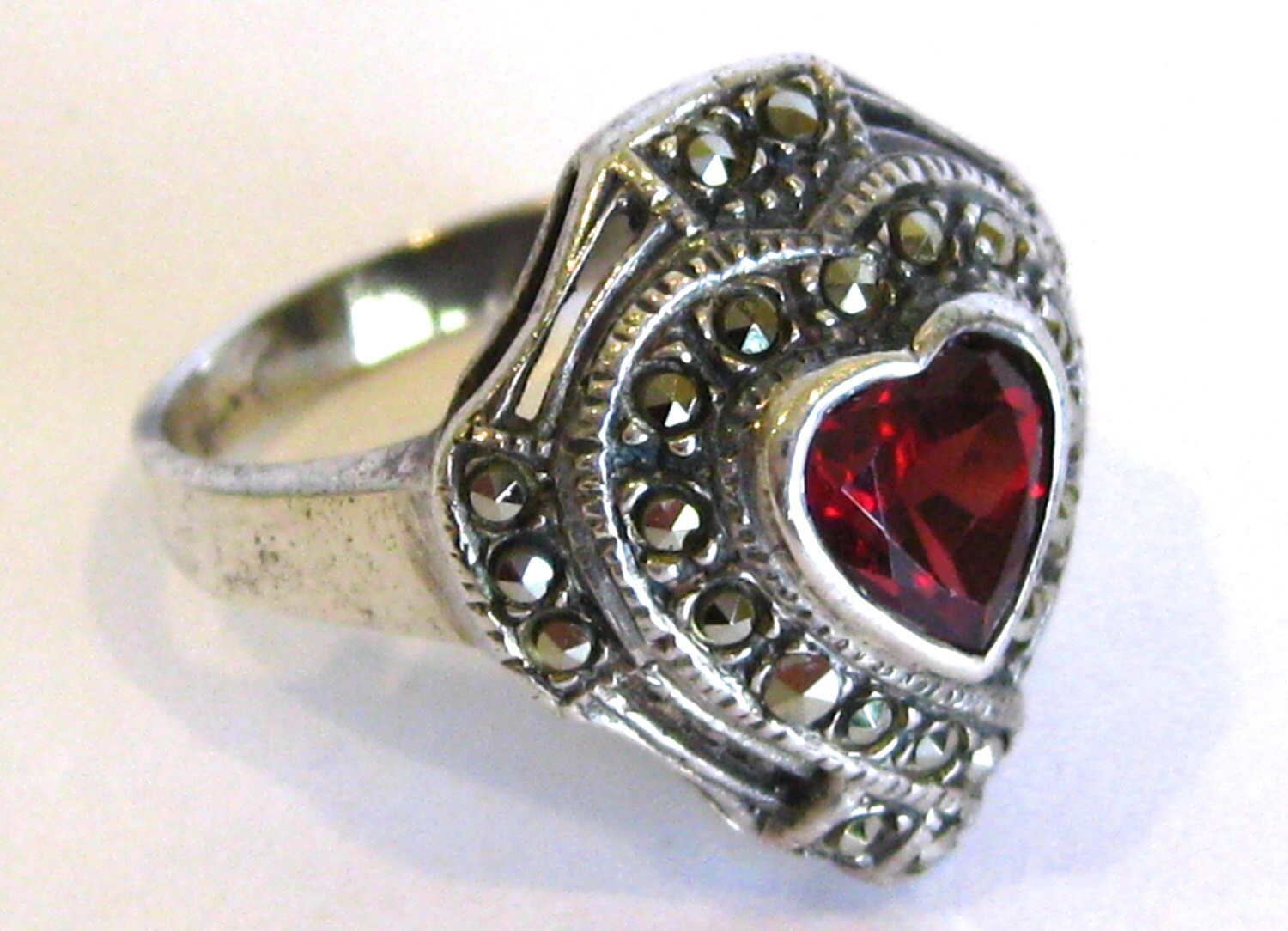 Vintage Ring Sterling Silver Heart Shaped Garnet Jeweled | Etsy