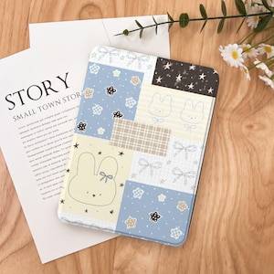 Rabbit Collage Kindle Case 2024 Kindle Paperwhite 7&quot;, Kindle 12th Gen Cover, Paperwhite 11th 6.8&#39;&#39;, Colorsoft Strap Case, Auto Sleep/Wake