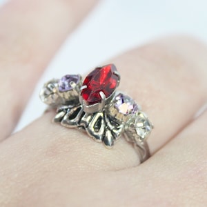 Sarah Labyrinth Cosplay Costume Ring Goblin King Jareth Hoggle Masquerade Ball Halloween The Dark Crystal Fantasy Movie Red Ruby - square