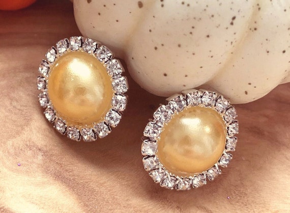 Belle cheap costume jewelry