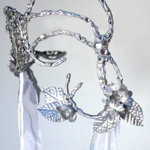 Sarah Masquerade Ball Headpiece Tiara Hair Piece Labyrinth Cosplay Costume Goblin King Jareth Crystal Halloween Crown Hairpiece Vines Leaves