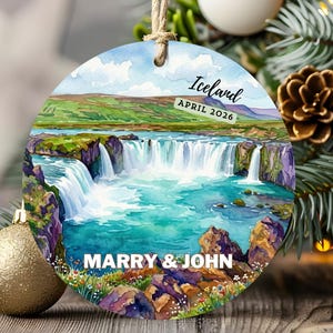 Godafoss Island Reise-Ornament, benutzerdefinierte Wasserfall-Andenken, personalisiertes Abenteuer Geschenk