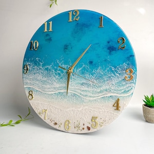 Ocean Resin Wall Clock – Handmade Beach Wave Clock with Real Sand & Shells, Coastal Home Decor, Nautical Gift Idea