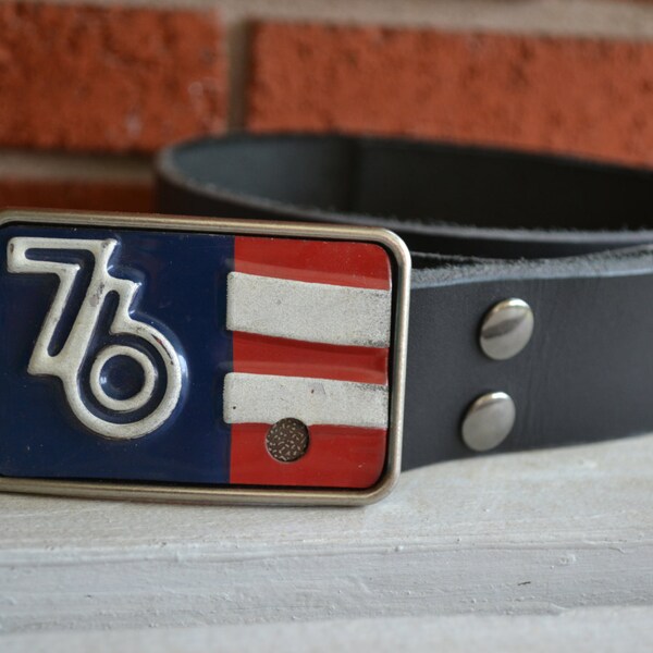 Recycled Vintage License Plate   Belt Buckle