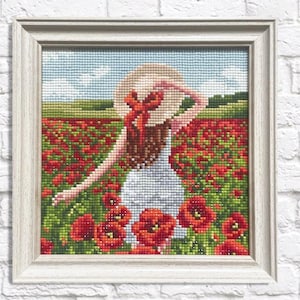 Diamond Painting Kit – Poppy Field by Crafting Spark CS2627. Floral Landscape Art for DIY Craft Projects