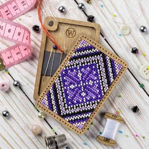 Bead Embroidery Kit for Creating a Needle Box by Wonderland Crafts FLZB(N)-092 – Wooden Organizer with Geometric Pattern in Purple Beads