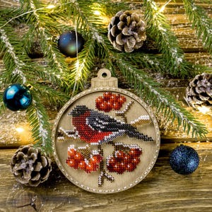 Bead Embroidery Kit on Wood by Wonderland Crafts FLK-367. Bullfinch with Rowan Beaded Round Ornament for Winter Decoration