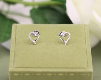 Elegant Heart S925 Silver Stud Earrings - Micro-Pave Accents