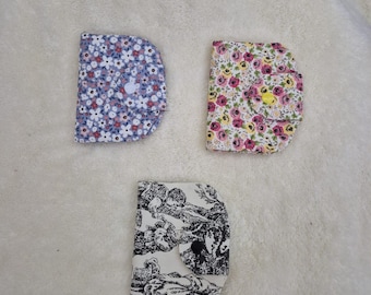 Handmade Floral Fabric Wallet: Minimalist Trifold Womens Wallet