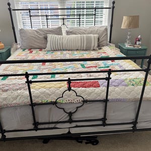 Handmade Trendy Quilts