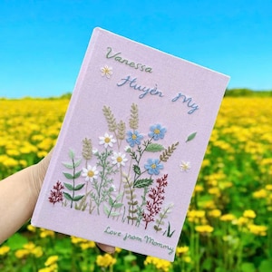 Custom Flowers, Linen Memory Book Embroidery Wedding Guest Book, Personalized Floral Guestbook, Wedding Engagement Book, Hard Cover Notebook
