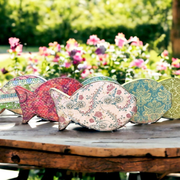 Distressed Vintage Style Papered Wooden Fish, Coastal Living Home Accents, Mellow Minnows Wooden Fish Décor, Coworker Gift, Tropical Themed