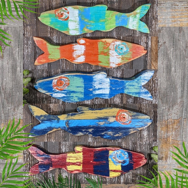 Idea de regalo para amantes de la playa con temática oceánica de peces grandes, estilo vintage, adornos de pared con pececillos náuticos, peces de madera desgastada, decoración caprichosa para guardería
