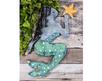 Mermaid Weathered-Style Wall Hanging Plaque Beach House Gift Idea Mermaid Sign Decor For Coastal Farmhouse Rustic Wood Wall Decor