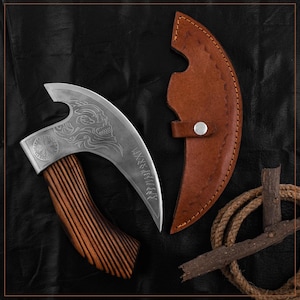 Hand-Forged Pizza Axe Cutter | Damascus Steel Pizza Slicer | Rustic Viking Style Kitchen Tool & Gift for Him