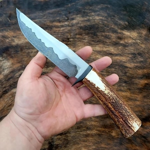 Hand-Forged Damascus Hunting Knife | Full Tang Survival Knife | Custom Outdoor Bushcraft Knife with Leather Sheath & Gift for him