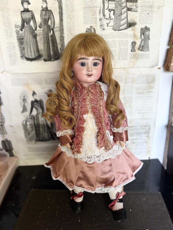 Robe Ancienne De Poupée Éden Bébé
