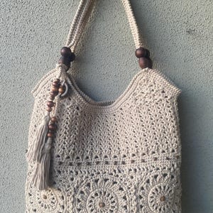 Exklusive Makramee Umhängetasche für Stilvolle Frauen, Handgestrickt, Handgemachte Tasche, Häkeltasche, gestrickte Tasche,