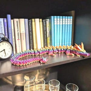 Movable Crystal Dragon Figurine: 3D Printed Gemstone Egg Decor, Fidget Toy, Bookshelf Ornament