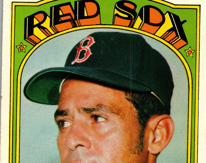 1972 Topps Luis Aparicio Baseball Card #313: Vintage MLB Collectible (NM/MT Condition)
