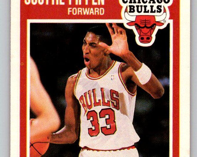1989-90 Fleer #23 Scottie Pippen Near Mint to Mint Condition