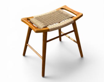 Handgefertigter Massiver Teak Holzhocker | Handgewebter Naturschnur Sitz | Skandinavische moderne Akzentbank
