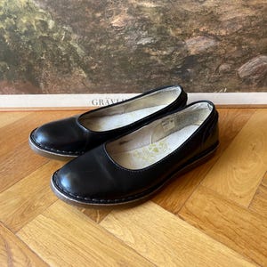 Vintage Dr Martens Christina Black Leather Ballerina Flats