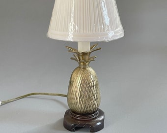 Small Brass Pineapple Lamp on Wooden Base with New Shade Long Cord / Vintage Pineapple Hospitality Table Lamp