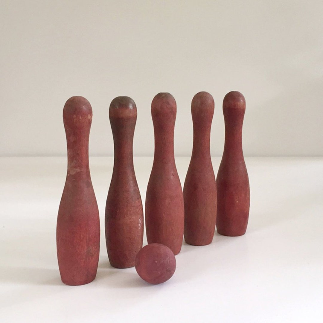 Wooden 5 Pin Bowling Set Pins and Ball / Vintage Red 5 Pin Bowling Pins