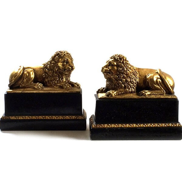 PAIR Vintage Borghese Lion Bookends Cast Plaster Gilt Finish