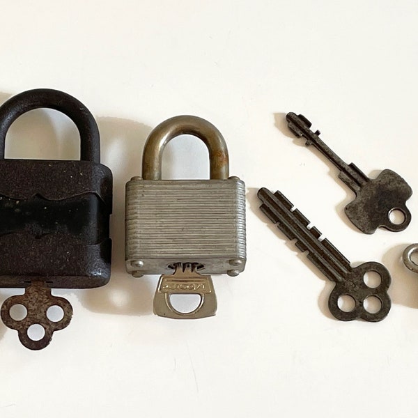 Vintage Padlocks with Keys / Antique Black Iron Padlock with Key / Milwaukee Masterlock Padlock with Key / Miscellaneous Keys