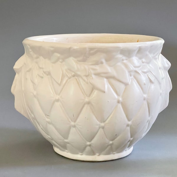 Large McCoy USA  Jardinière Planter Pot Matte White Quilted Diamond / McCoy Tierra Cushion Pattern Jardiniere Creamy White