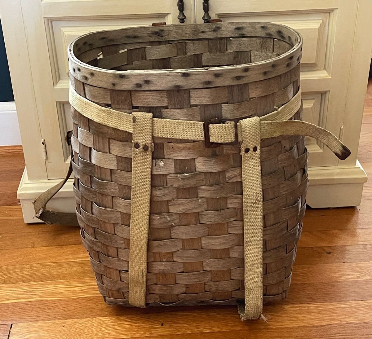 Adirondack Pack baskets by Northwoods Basket weaver – The Village Merc.