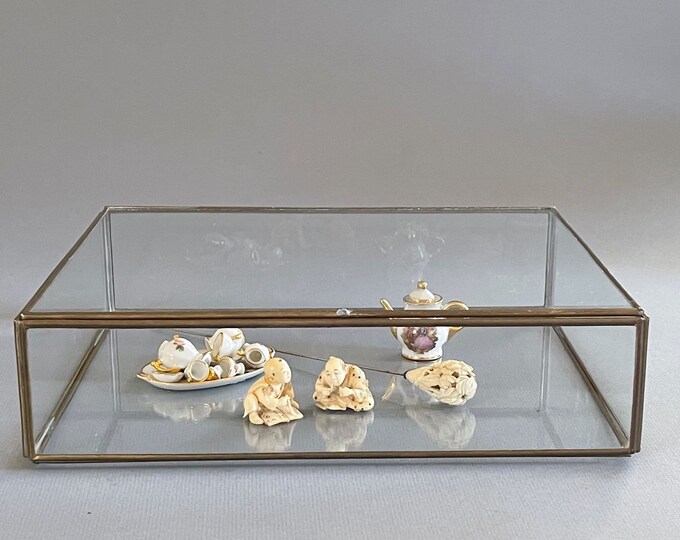 Glass Display Case / Brass and Glass Keepsake Box / Glass and Brass
