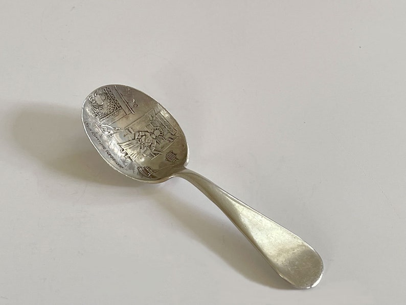 Antique Sterling Old Mother Hubbard Watson Company Baby Spoon Souvenir / Nursery Rhyme Baby Spoon image 3