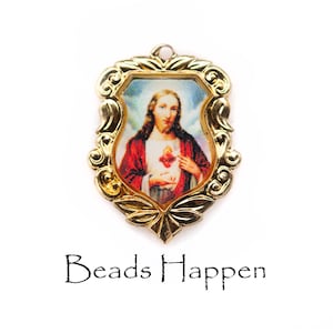 20x16mm Sacred Heart of Jesus Shield Medal, Oval Image, Gold Color with Loop, Religious Catholic Pendant, Quantity 1